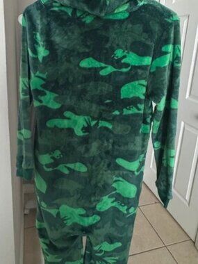 Saint Eve Kids Dinosaur Onesie Plush M (10/12) Green Camo (R-015)